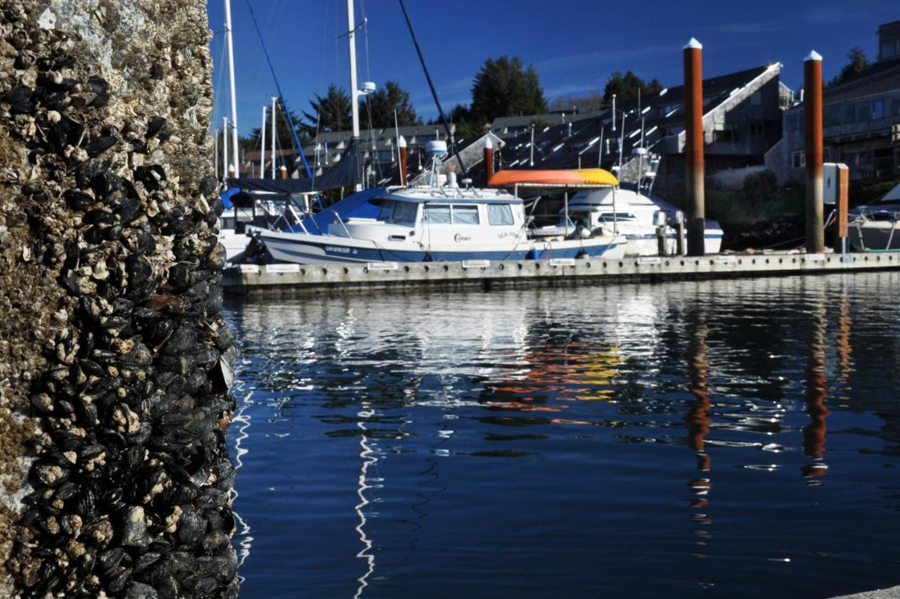 Embarcadero Resort Newport Exterior photo